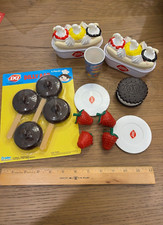 Dairy Queen Ice Cream Sundae Play Food Set Banana Splits Dilly Bars Toys