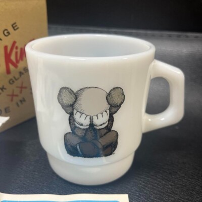 Fire-King - KAWS Fire-King セット KAWS: Holiday - JAPAN Mount Fuji Fire King Mug Set of 2