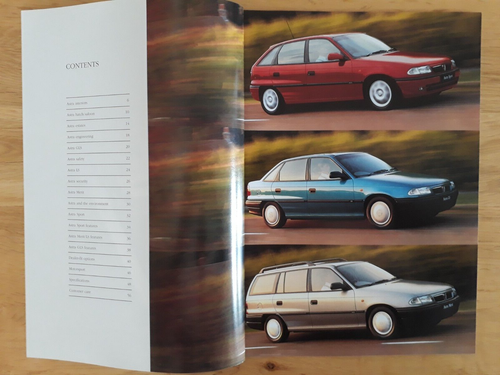 Vauxhall Astra Brochure 1995 - Merit LS GLS Sport - Picture 2 of 8