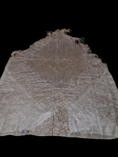 TRIANGOLO PAREO RICAMATO CON FRANGE