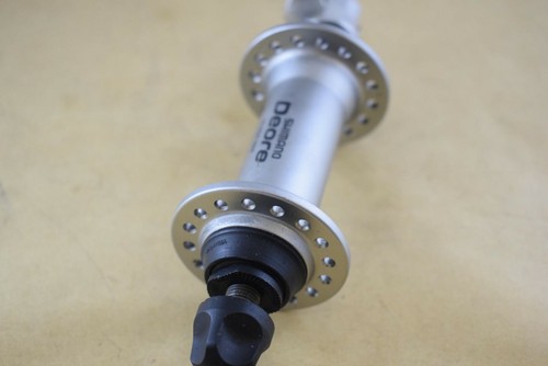 Shimano Deore HB-M530 front hub 32 hole Rim Brake silver aluminium vintage NOS - Picture 7 of 7