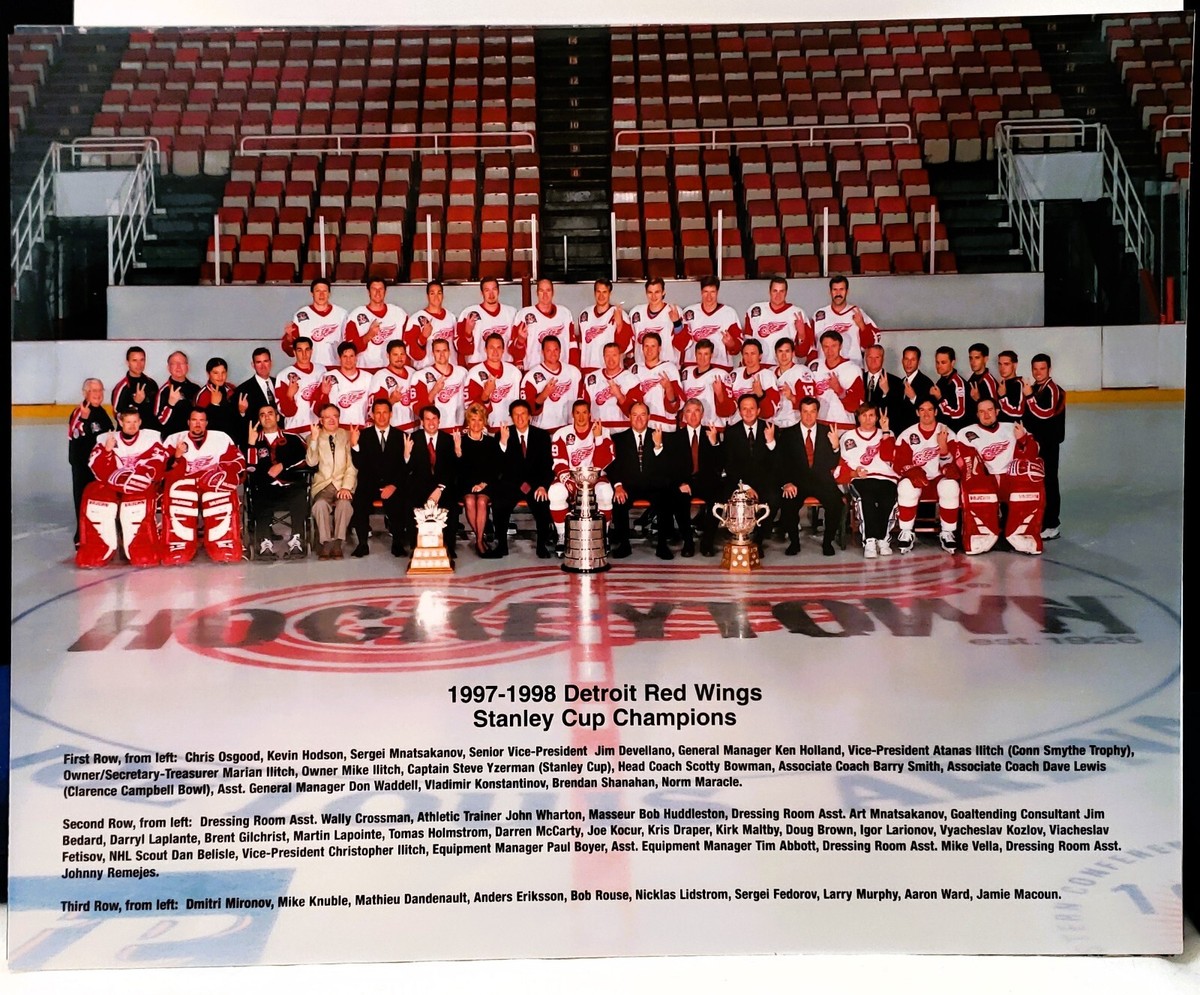 アディダス ユニフォーム レッド 応援グッズ ノートルダムジャパンボウル2009 アディダス ユニフォーム レッド 応援グッズ ノートルダムジャパン