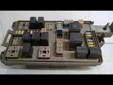 2012-2013 Dodge Challenger Fuse Box Engine OEM