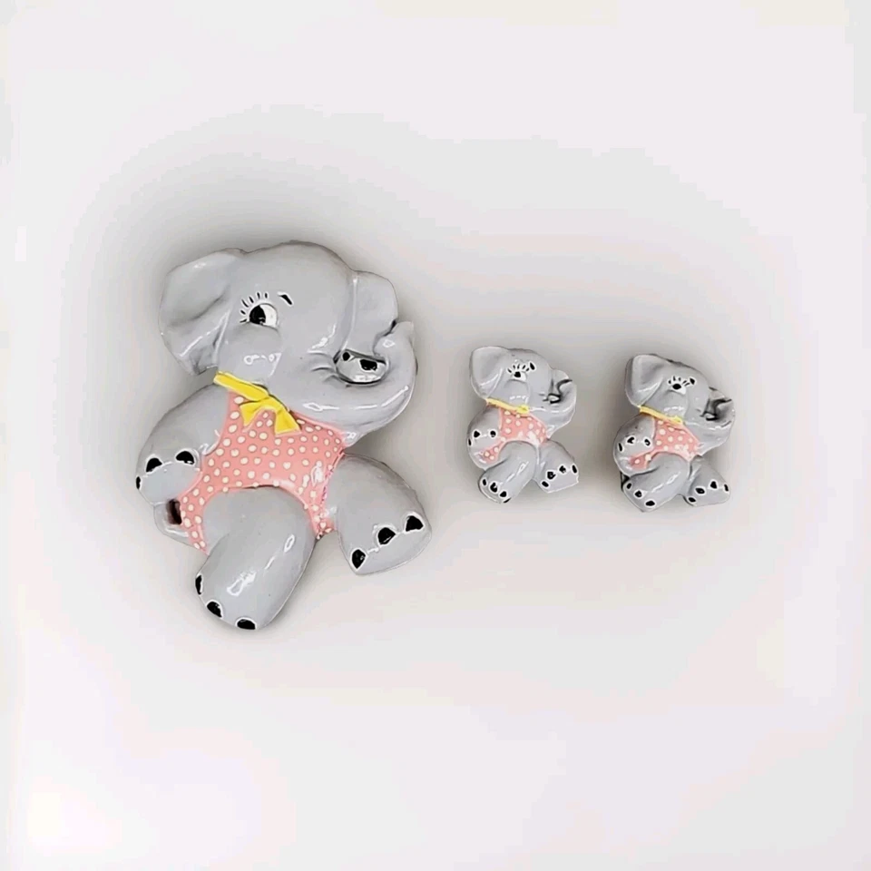 Vintage 50s Nursery Wall Decor Girls Room Elephants Marching Wall Mount - Image 2 of 4