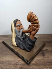 RARE 1970 B. ROZNER Limited Edition Rabbi Blowing A Shofar Sculpture Judaica Art