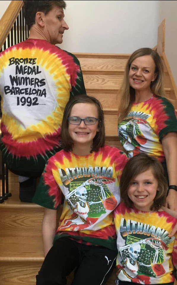 GRATEFUL DEAD Original 1992 Design Lithuania Olympics Basketball Tie Dye T-shirt - Image 3 of 3