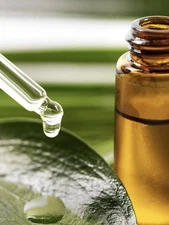 Tea Tree Essential Oil 2 oz Therapeutic Grade 100% Pure For Hair Skin Acne Face