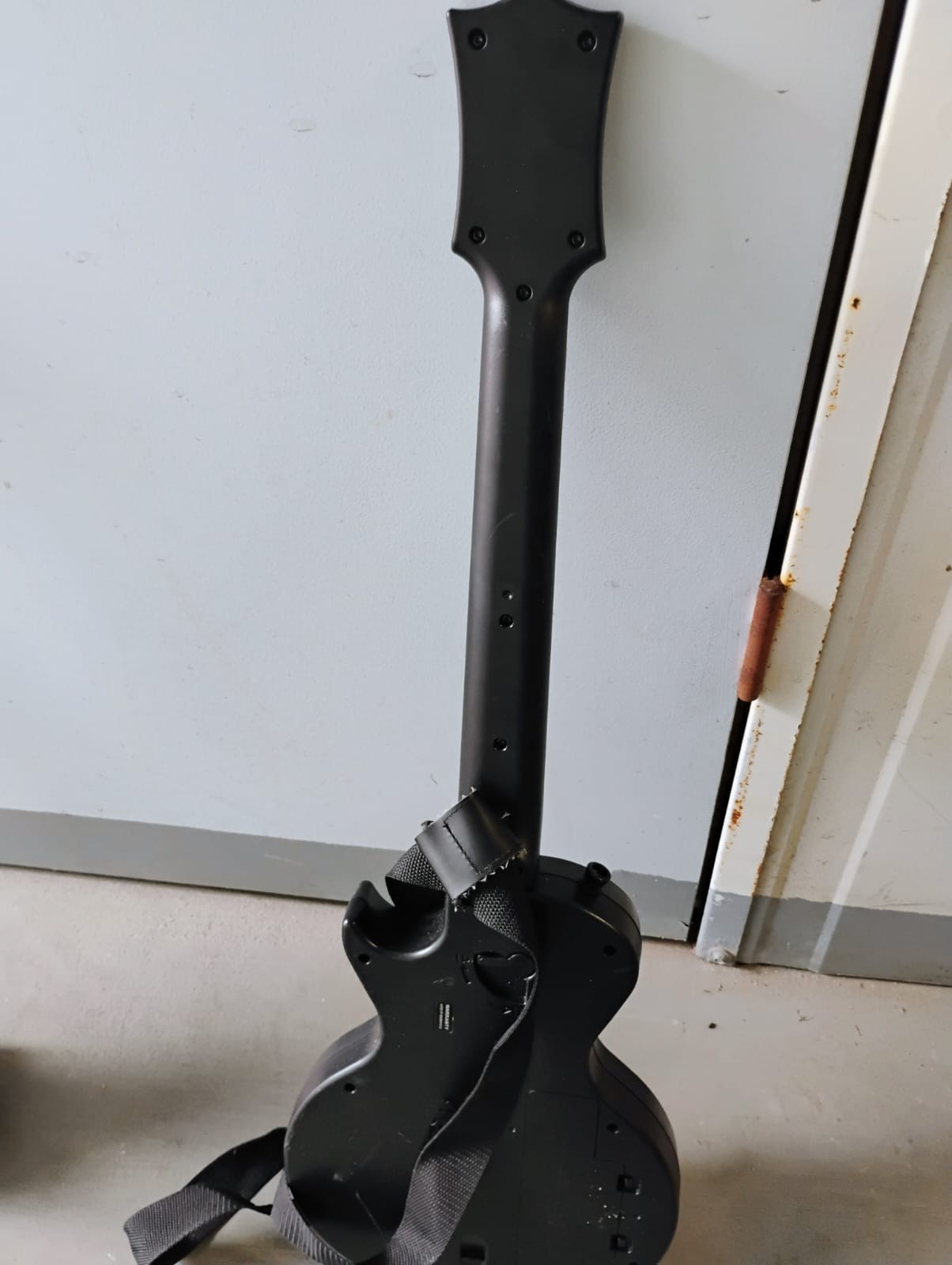 Picture 2 of 5