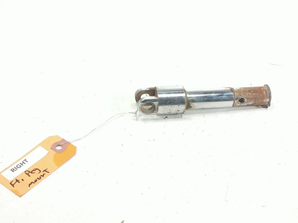 07 Harley Davidson Sportster XL 1200 N Peg Front Right Mount Bracket - Image 3 of 4