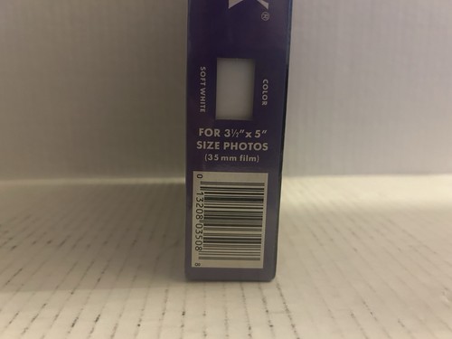 Visor de fotos Burnes Showbox tamaño 3 1/2" X 5" tiene capacidad para 40 fotos NUEVO - Imagen 14 de 14