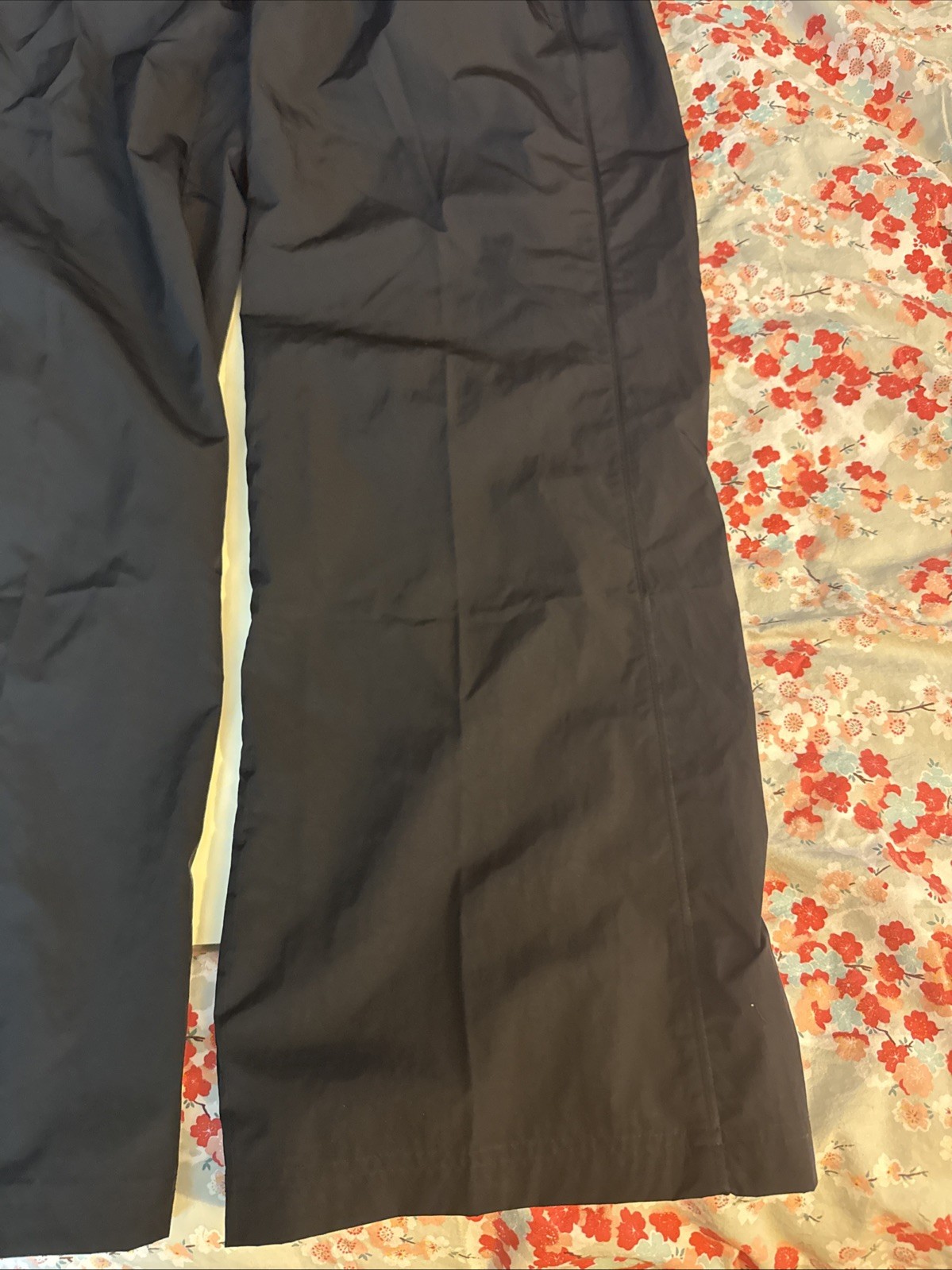 Nike Women's Windrunner High-Waisted Woven Open-Hem Pants Black Size Large image 3