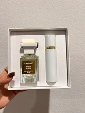 Tom Ford White Suede Eau De Parfum 1.7oz + .34oz Gift Set For Her Travel