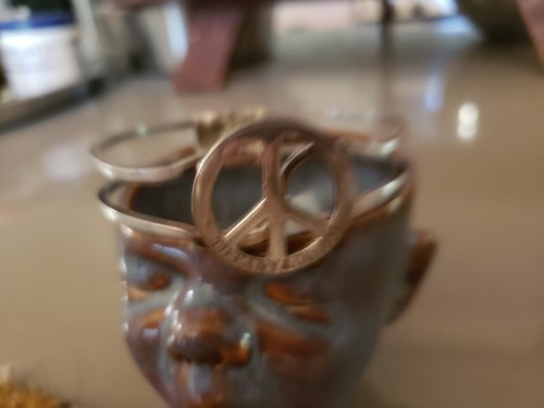 Unique Tiffany marked peace cuff bracelet sterling silver - Picture 2 of 6