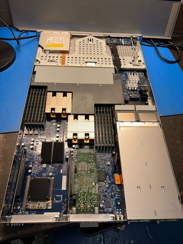 Apple Xserve 3,1 Mac OS X Server, x2 Quad-Core 2.93GHz, 24GB DDR2 RAM, 320GB HDD - Picture 16 of 24