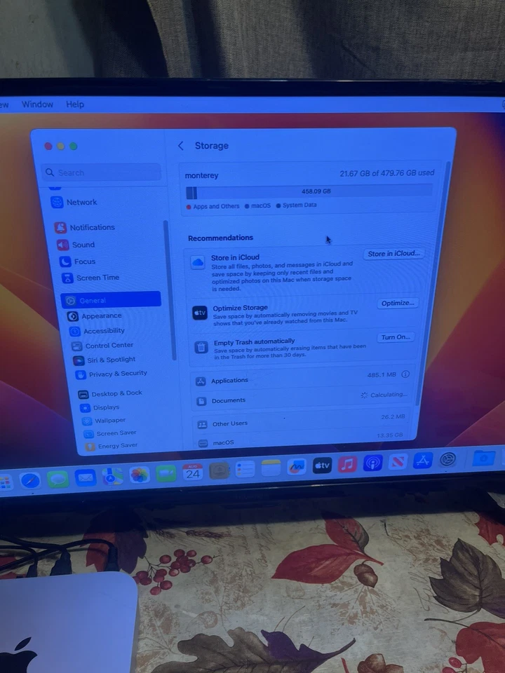 Apple Mac Mini 2012 2,5 GHz Core i5 - 8 GB RAM - 480 GB SSD - macOS Ventura 13,4,1 Foto 2 de 4
