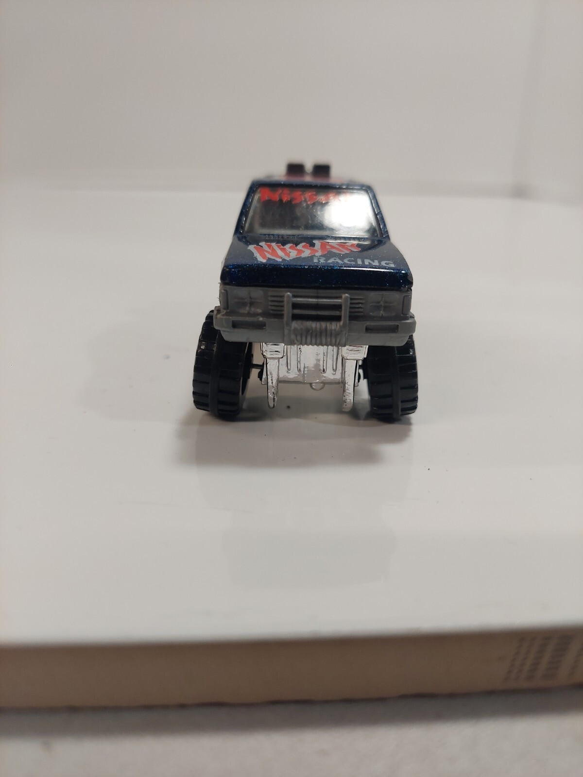 Picture 3 of 10