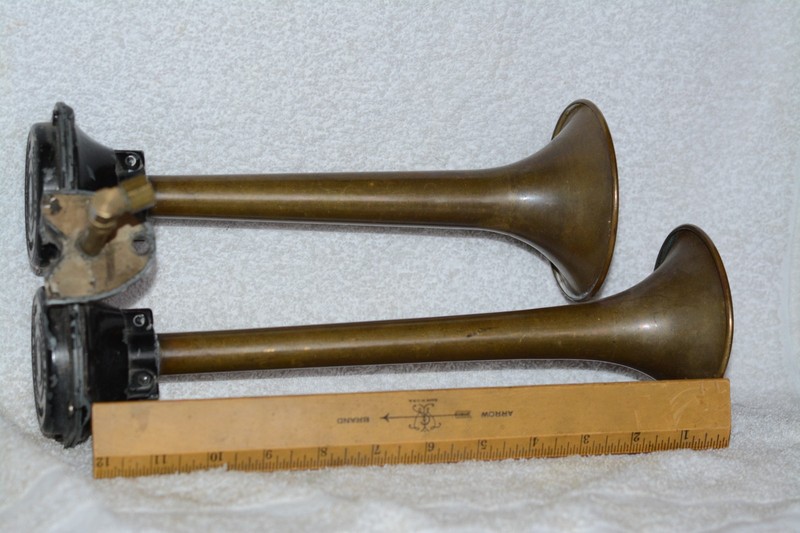 Auto Parts. Vintage Double Air Horn - Brass, Grover