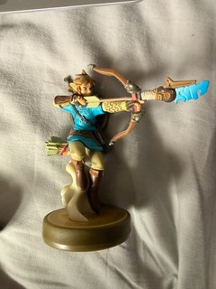 Nintendo amiibo The Legend of Zelda Archer Character Figure