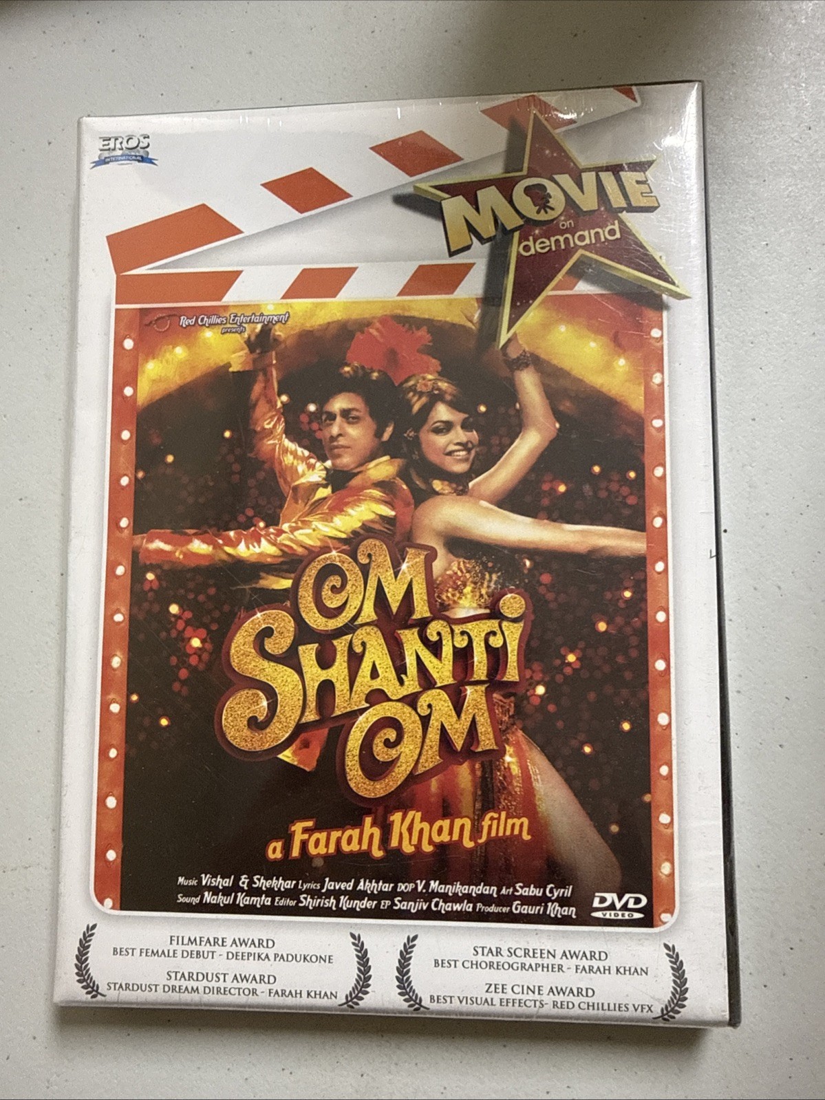 DVD- Om Shanti Om - Shahrukh Khan - Bollywood Hindi Movie, Subtitles NEW, Sealed