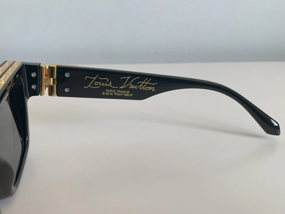 Louis Vuitton Sunglasses Z1165W Millionaire Black and Gold (Pre-Owned) - Image 3 of 4