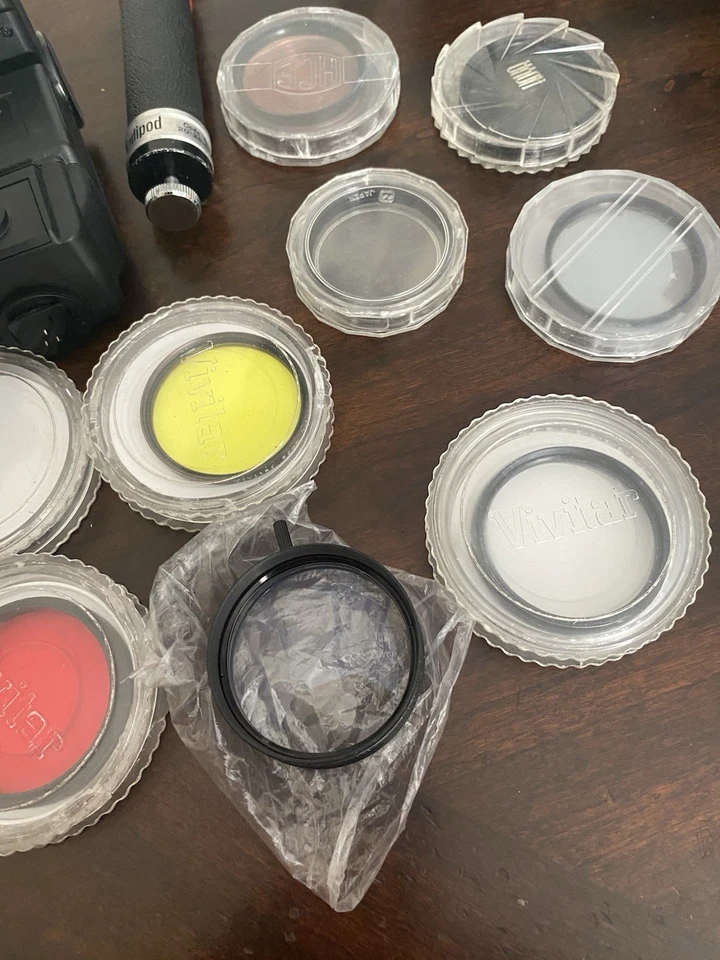 Lote de piezas de cámara vintage filtros de lentes difusores estuches de flash anillos ++ Foto 4 de 4