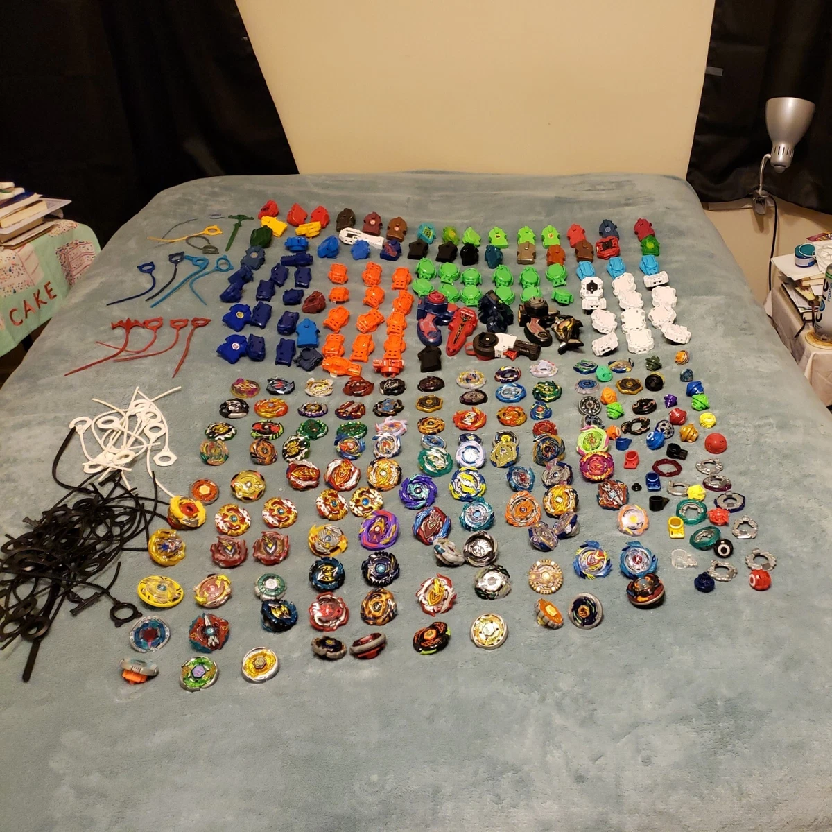 Stores that cheap sell beyblades
