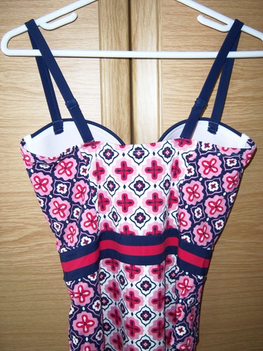 Boden Damen Badeanzug Gr. 36D Brustweite 35 cm Länge 50 cm Polyamid Elastan bunt - Bild 7 von 9