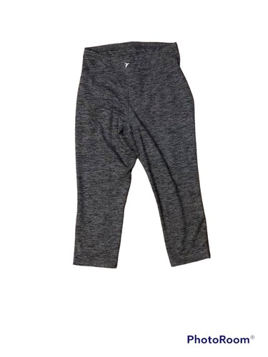 Old Navy Active Go-Dry Maternity activewear Capri Leggings Large Full panel - Picture 2 of 4