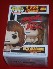 ROCK N ROLL LEGEND OZZY OSBOURNE Signed FUNKO POP BECKETT COA 1W249927