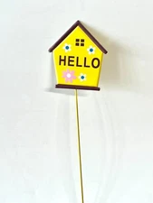 HOME GARDEN POOL DECOR - BIRDHOUSE HELLO YARD STAKE /PICK  16" X 4"  NEW  #1