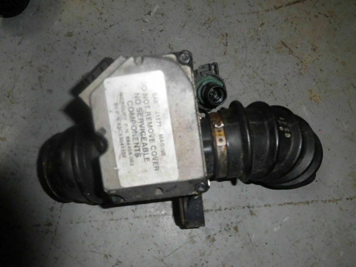 2006 Mercury Verado 275hp outboard boost control valve