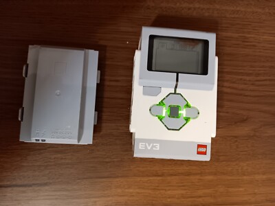 Lego Mindstorms EV3 Intelligent Brick Controller Powers On!
