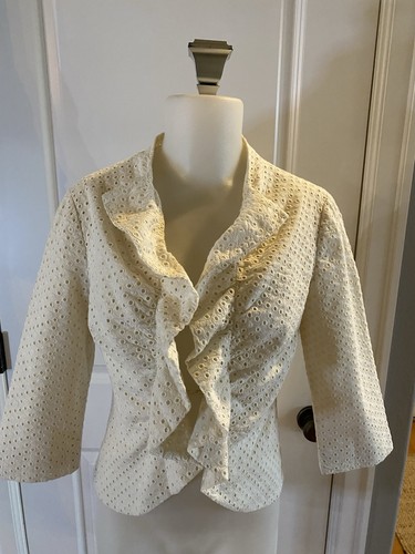 Chaqueta ajustada Anthropologie Tabitha talla 8 volantes marfil ojales acanalados - Imagen 2 de 16