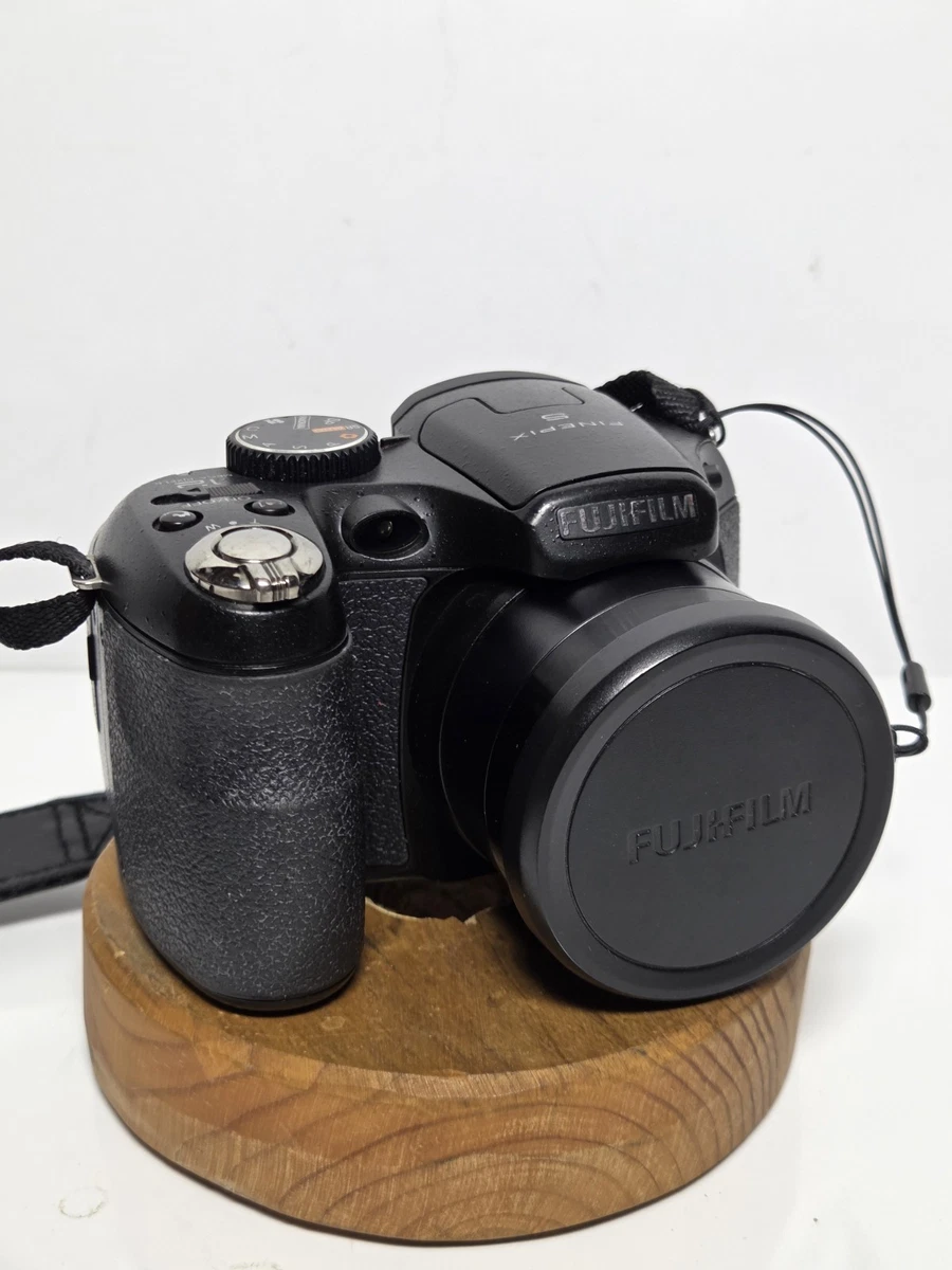 Fujifilm FinePix S Series Digital SLR 10-19.9x Optical Zoom
