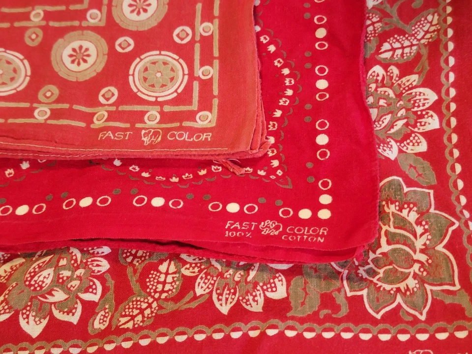 Vtg Fast Color Bandana Lot Of 4 W Flaws Elephant Trunk Down ×2 Trunk Up ×1 - Image 4 of 4