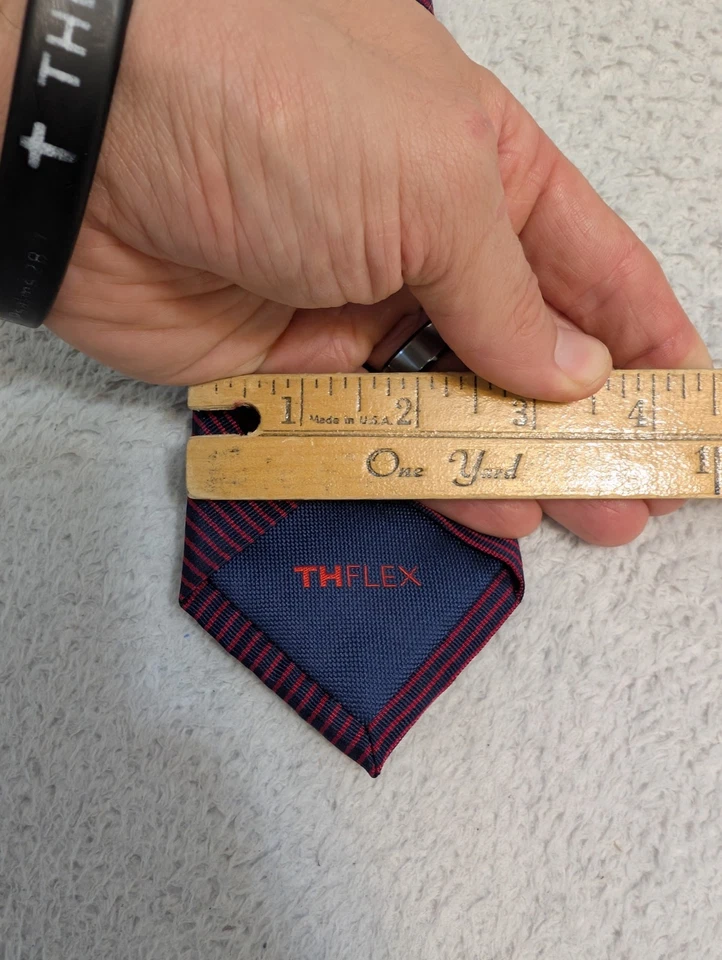 ¡NUEVO! Corbata Tommy Hilfiger Para Hombre The Flex Talla Única 100% Seda Rojo Azul Rayas Foto 2 de 4