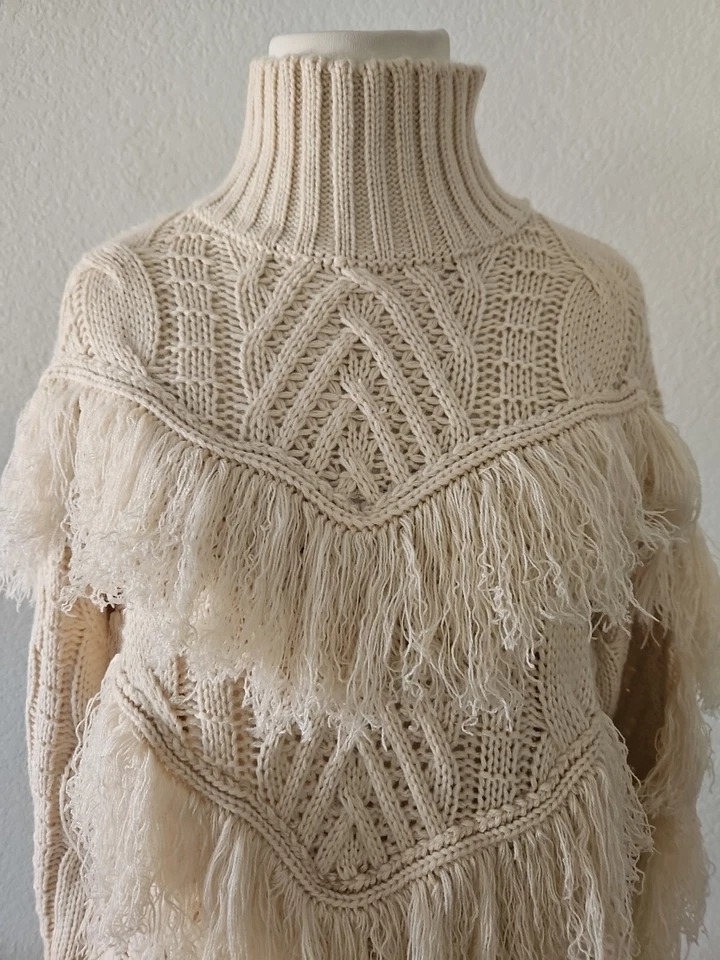 Suéter Nasty Gal Tejido con Flecos Beige Talla M Leer Descripción Foto 2 de 4