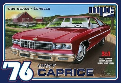 MPC 1976 Chevy Caprice w/Trailer - Plastic Model Car Vehicle Kit - 1/25 Scale