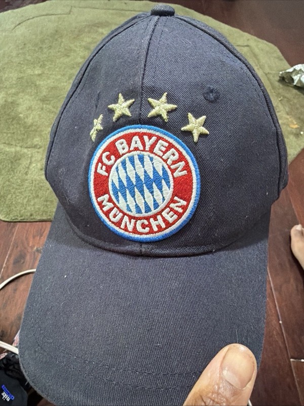Team Licensed FC Bayern Munchen Strapback Hat / Cap - Navy Blue 