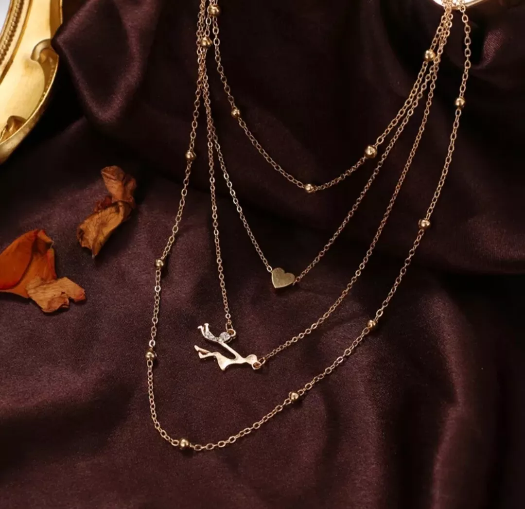Gold chain for mother deals