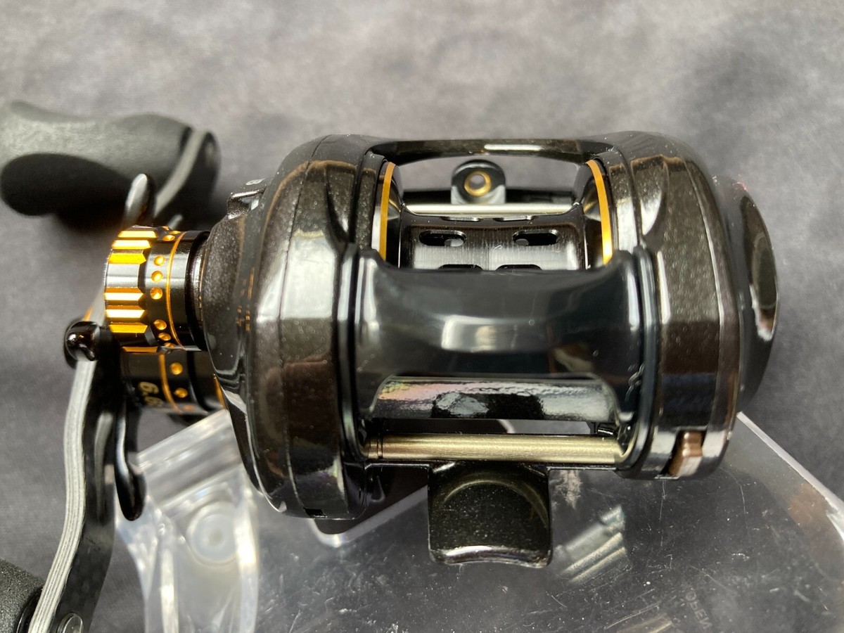 Abu garcia Revo Elite6 IB-L used very good bait reel W/Box Left