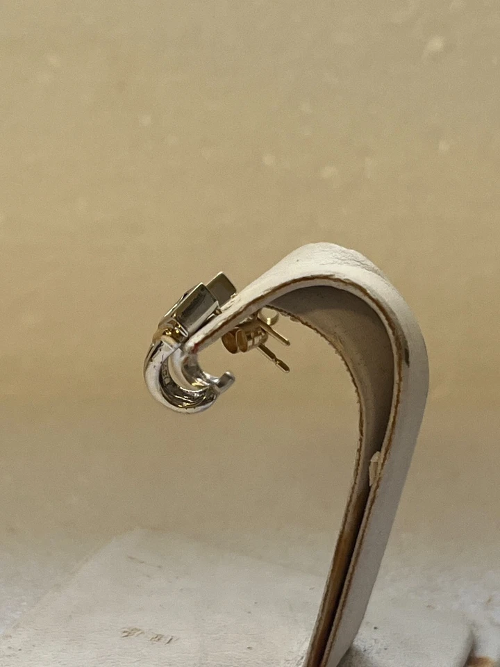 2 TONE 14K WHITE/YELLOW GOLD, PRINCESS CUT DIAMOND EARRINGS approx. .25ctw - Image 2 of 4