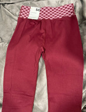 High Rise Leggings Women's 7/8 Fitted through Hip  Thigh Skinny Leg Opening