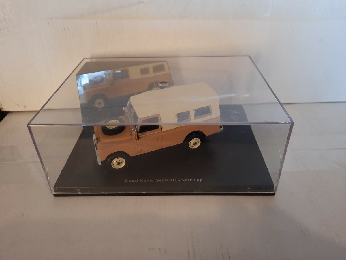 ユニバーサルホビー ランドローバーシリーズIII ソフトトップ 1/43 ユニバーサルホビー ランドローバーシリーズIII ソフトトップ 1