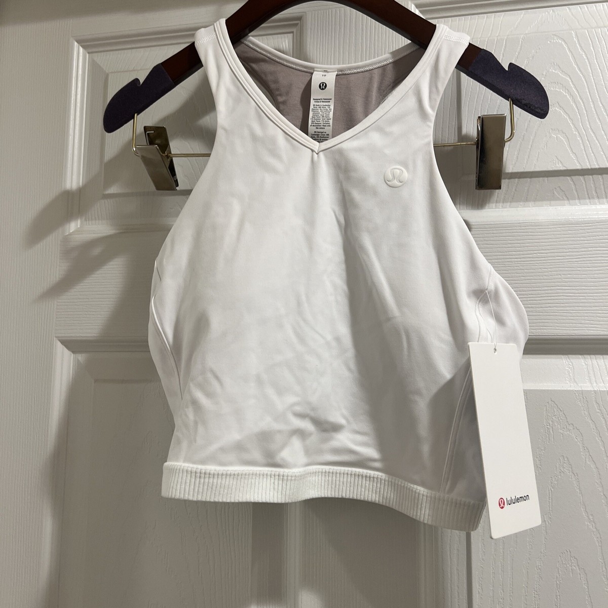 新品 ルルレモンCropped V-Neck Tennis Tank Top Lululemon Cropped V-Neck Tennis Tank Top - Lilac Smoke