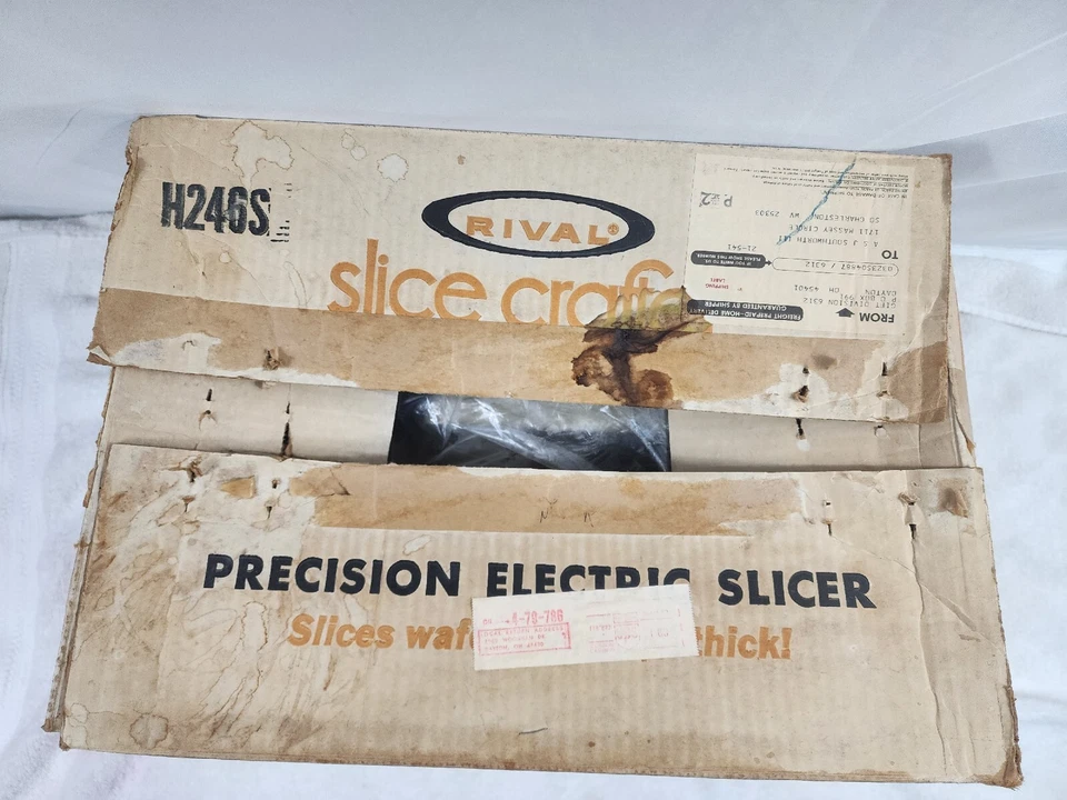 CORTADORA DE ALIMENTOS DE PRECISIÓN RIVAL SLICE CRAFTER, MODELO # 1037 TAL CUAL Foto 2 de 4