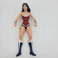 DC Comics Essentials Wonder Woman Action Figure - Justice League 7 Inches New 