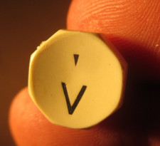 Oliver Typewriter #9    V  Key   Antique Part Vtg  Keytop thumbnail