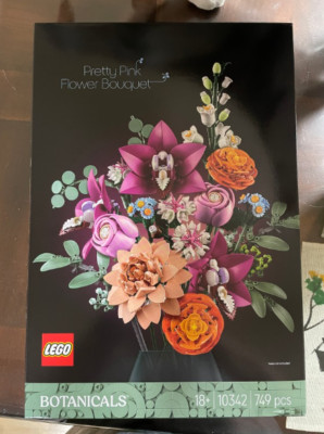 Lego Botanic 10342 Pink Bouquet, 749-Piece / Express | eBay