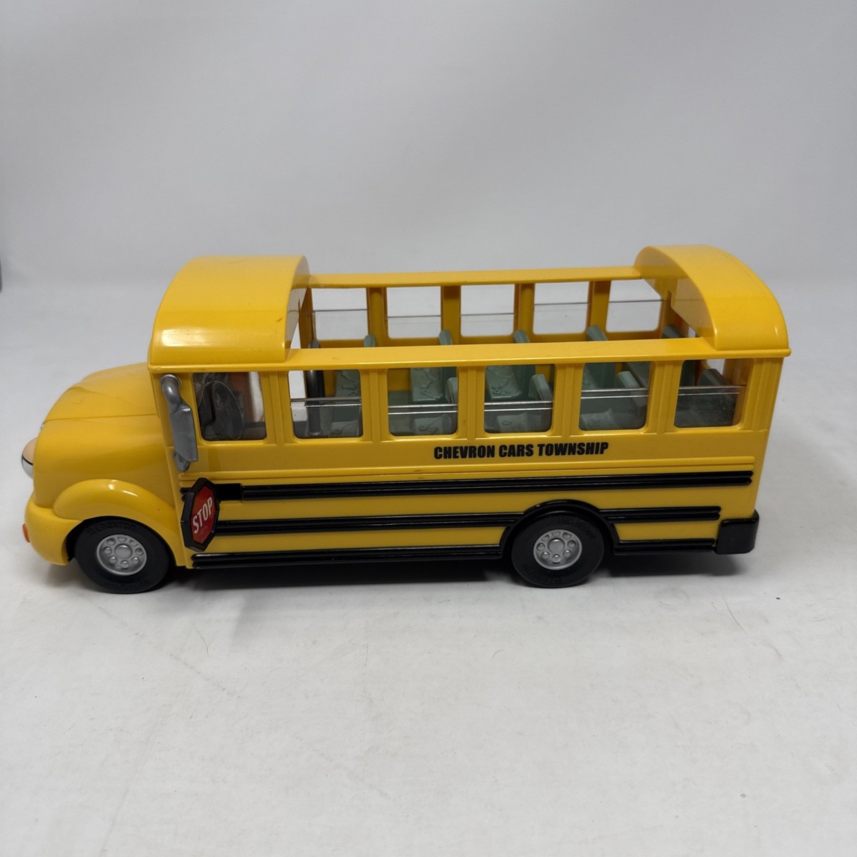 The Chevron Cars Sally School Bus Township Toy Automobile 2001